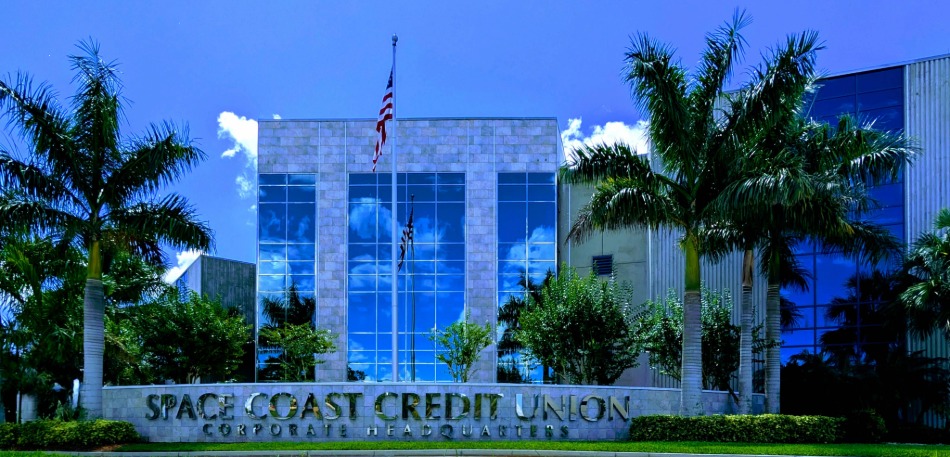teaser image for page What Is a Credit Union?
